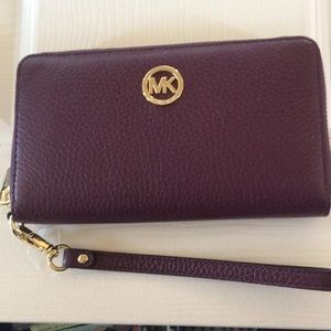 Michael Kors Fulton Wallet NEW